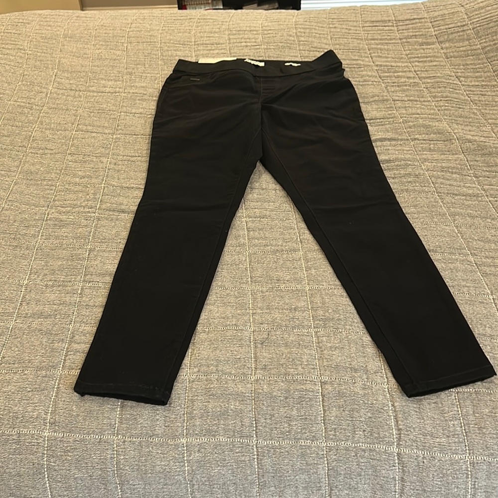 Nine West Size 4 Womens Pants